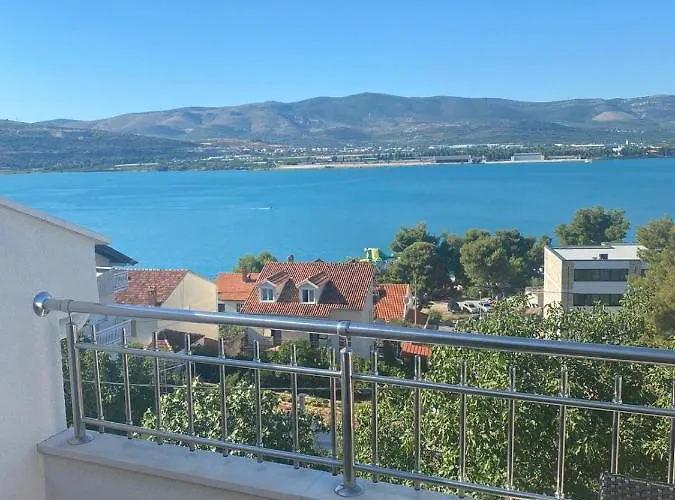 Апартаменты Genesis 4